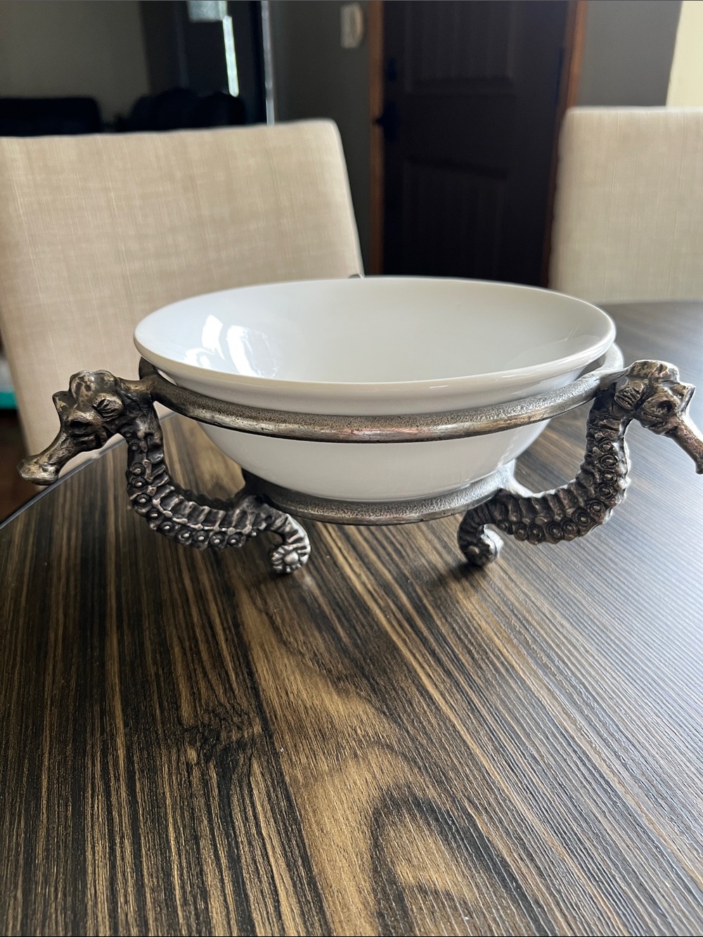 Pier 1 Seahorse serving bowl
